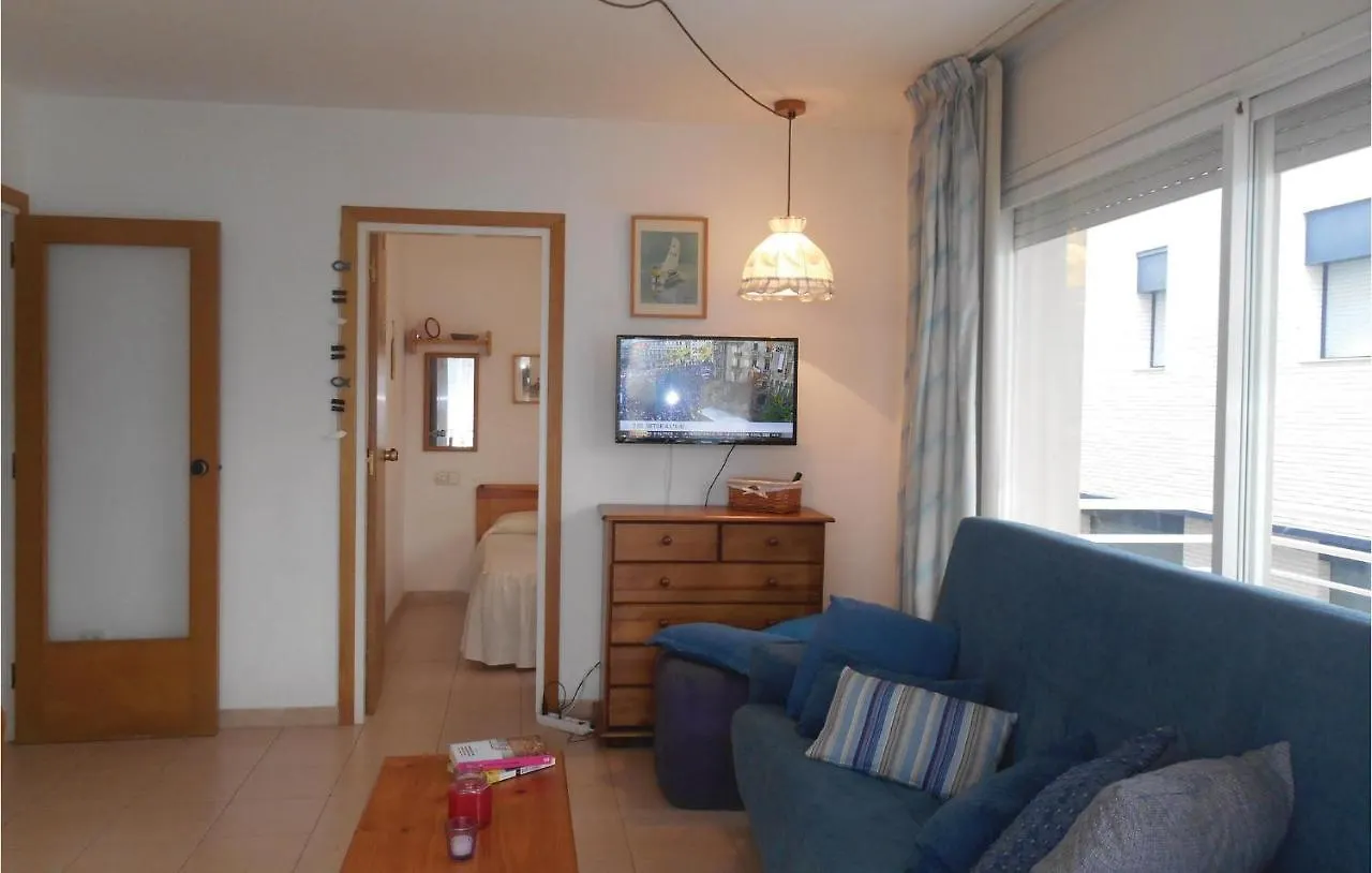 1 Bedroom Beautiful Apartment In トッサ・デ・マール スペイン